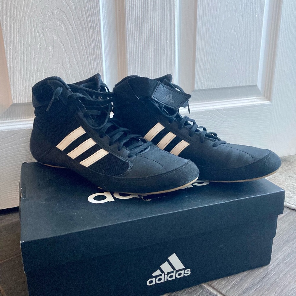 Adidas Men’s Hvc 2 Wrestling Shoes